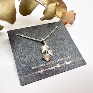 Long rose necklace