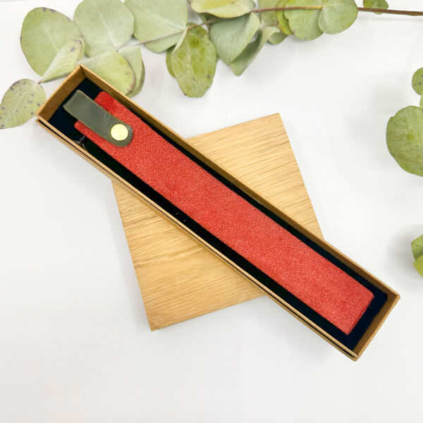 ‘Up to here’ leather bookmark - Image 6