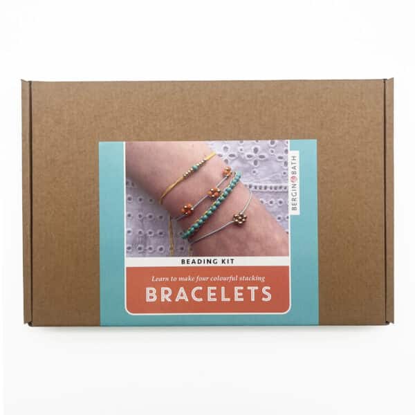 Beaded bracelets kit: Gold